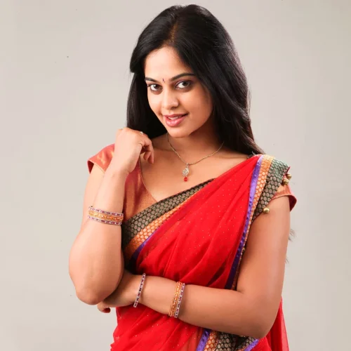 Bindu Madhavi Biography, Height, Weight, Age, Boyfriend, Wiki & More